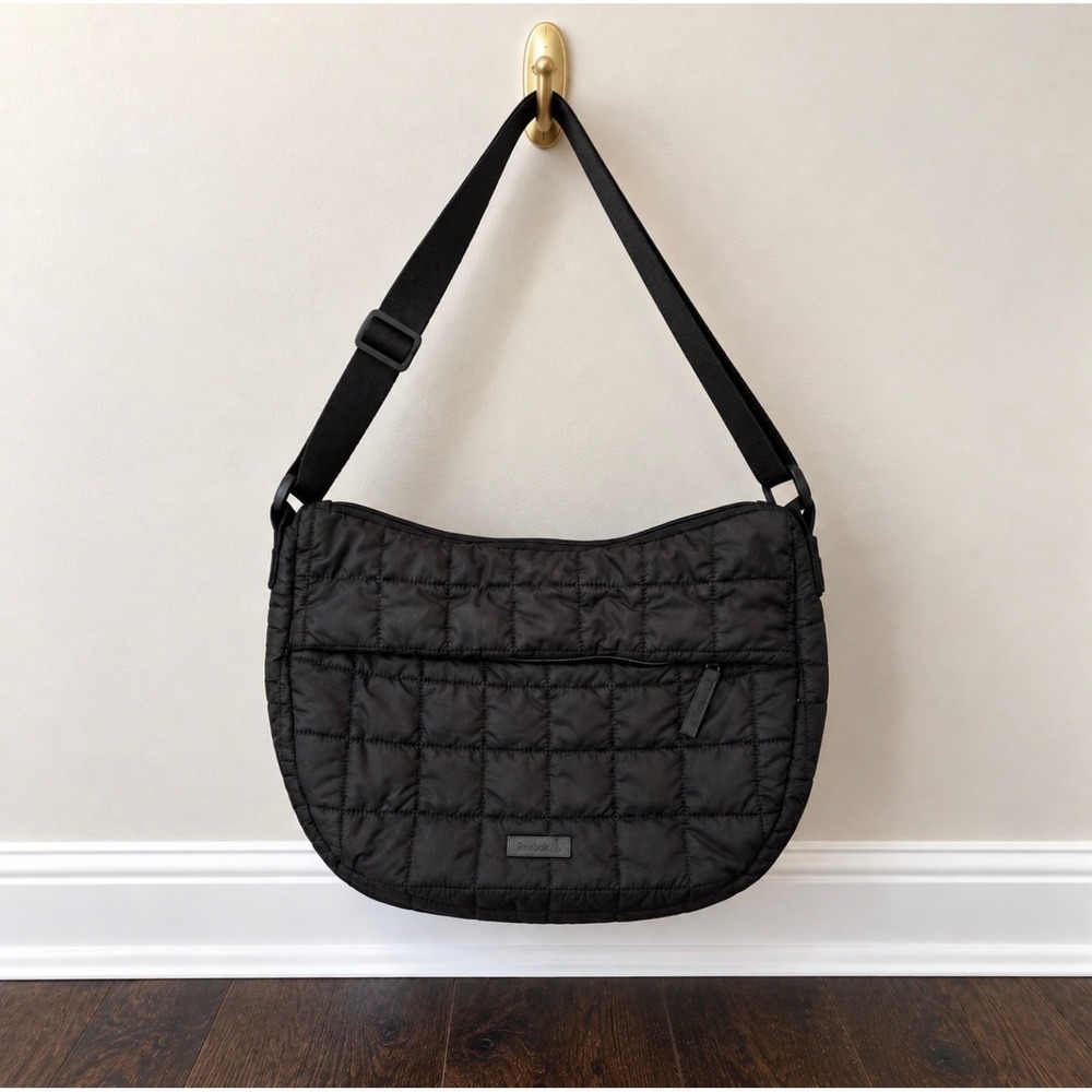 Reebok Black Quilted Crossbody Messenger Bag Adjustable Strap Sporty Casual